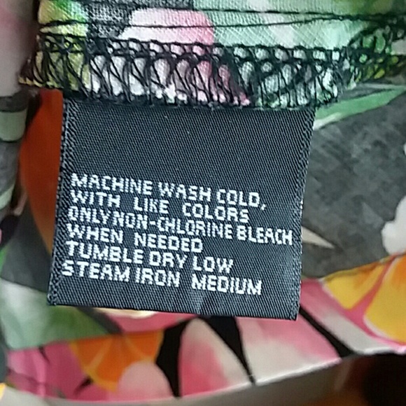 Tropical button up shirt - Picture 3 of 5